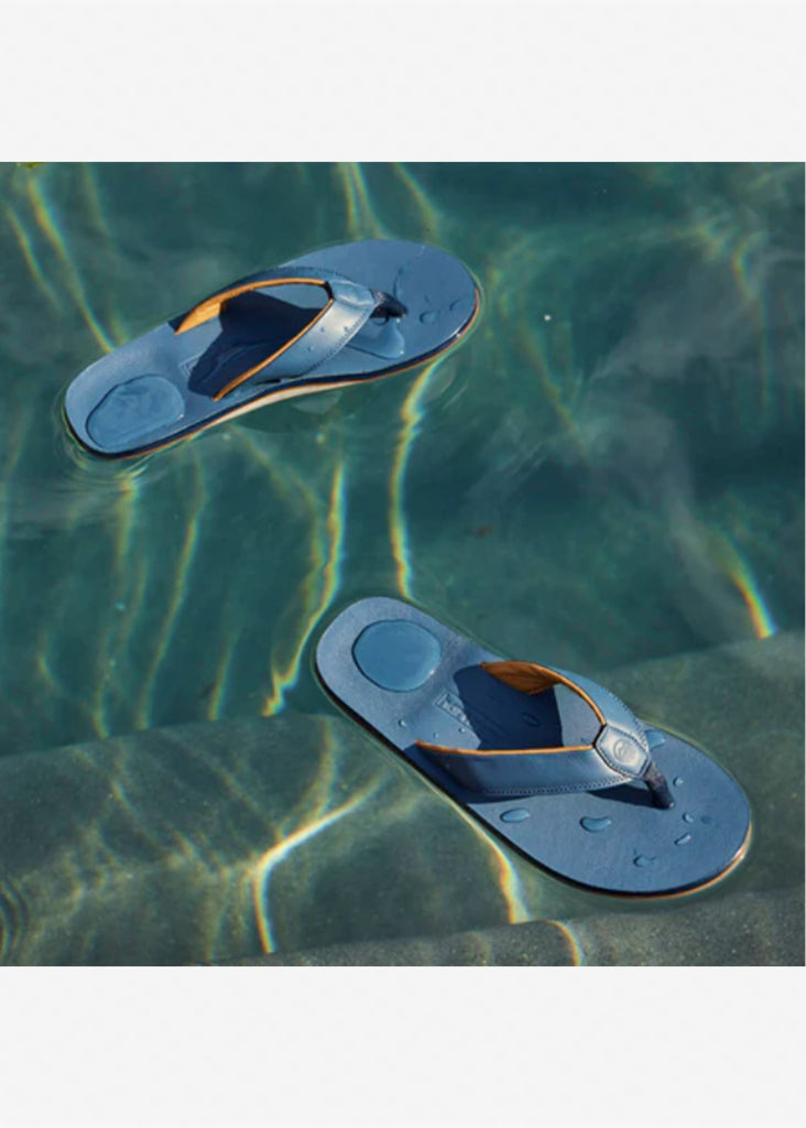 Hari Mari Men's The Clipper Flip Flops | Lagoon - Jordan Lash Charleston