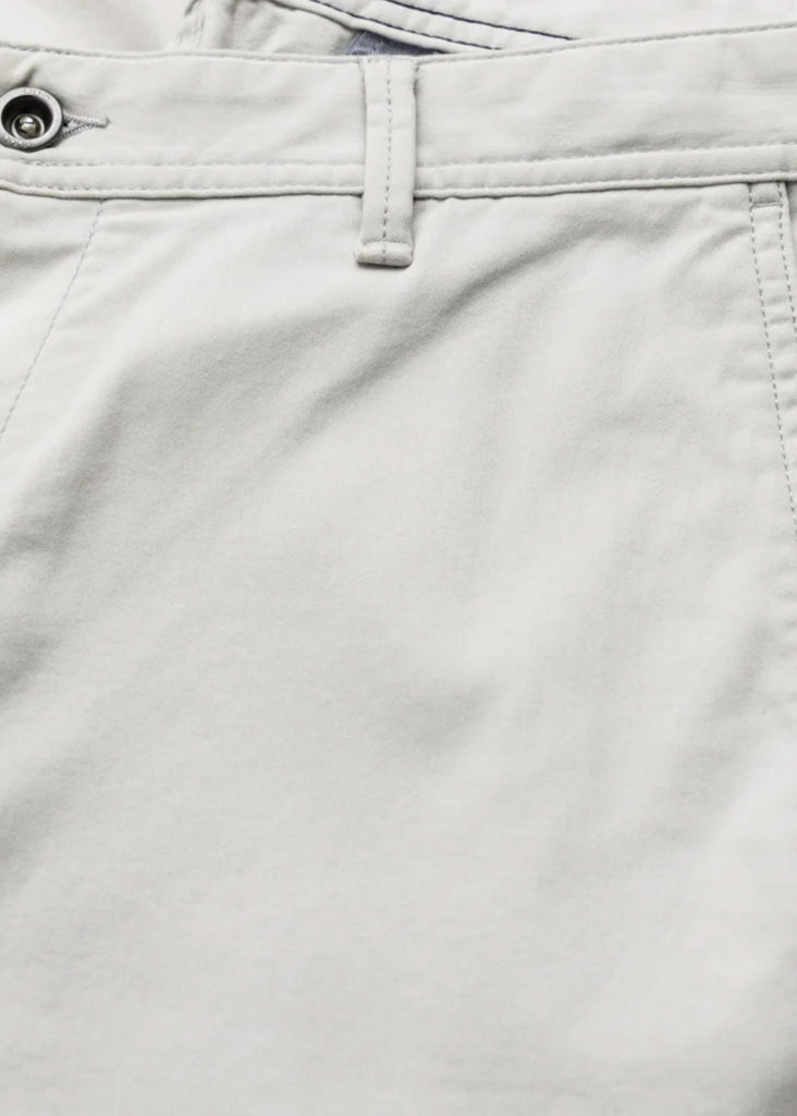 Rodd and Gunn Thomas Road Chino Pant | Pebble - Jordan Lash Charleston